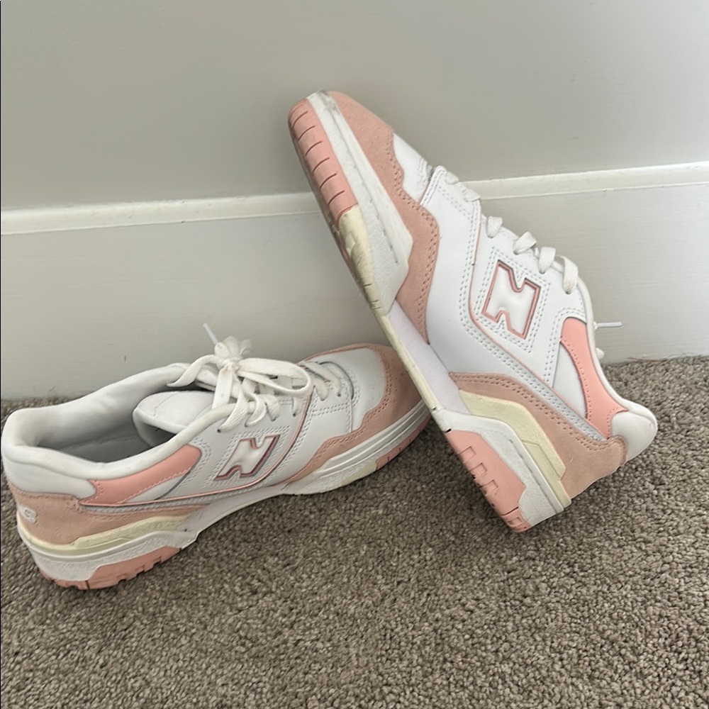 New Balance Pink 550